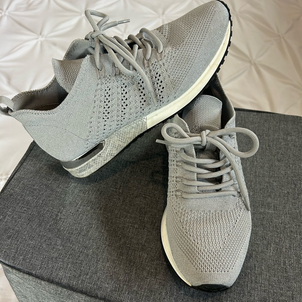 Gray Sparkle Knit Women's Sneakers